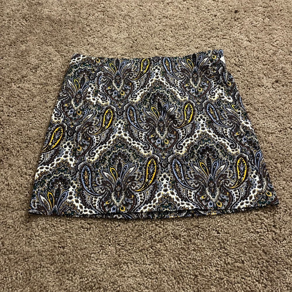 Paisley purple pencil mini skirt with pockets never worn